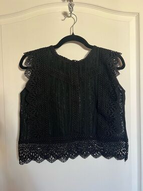 Chicwish Black Lace Crochet Sleeveless Camisole Top